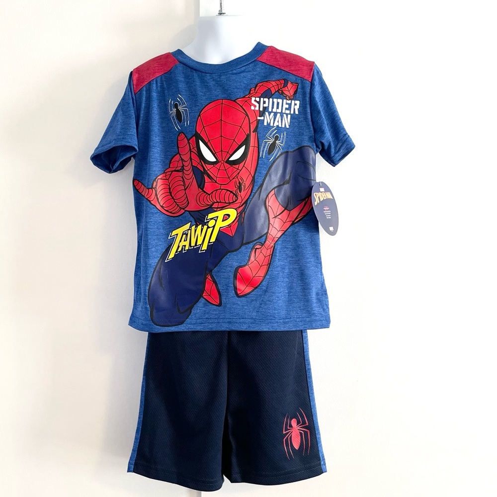🆕Boy’s Marvel Spider-Man Shirt/Shorts Set Size 5
